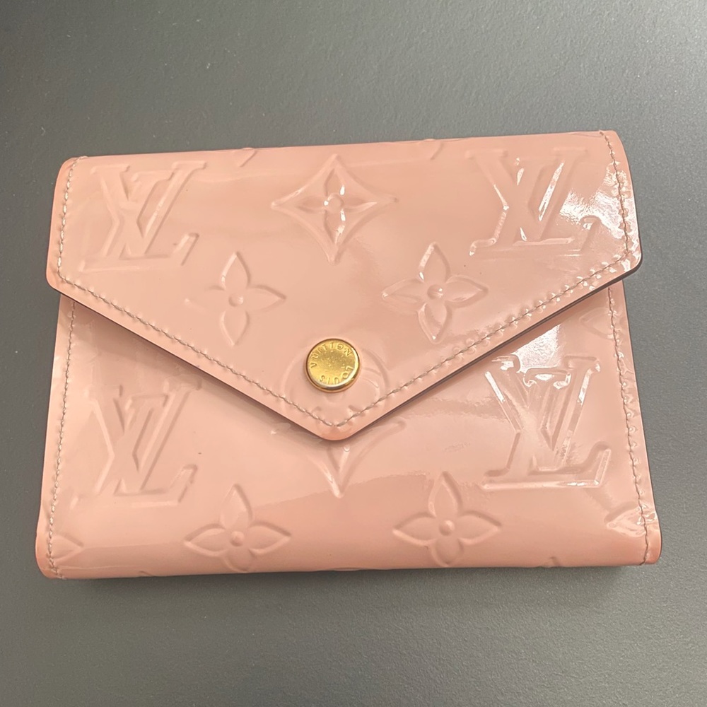 Louis Vuitton Victorine Wallet Vernis